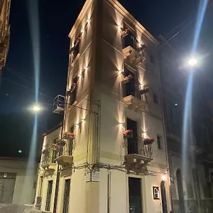 Vicolo San Gaetano -luxury Rooms- Apartment CTA