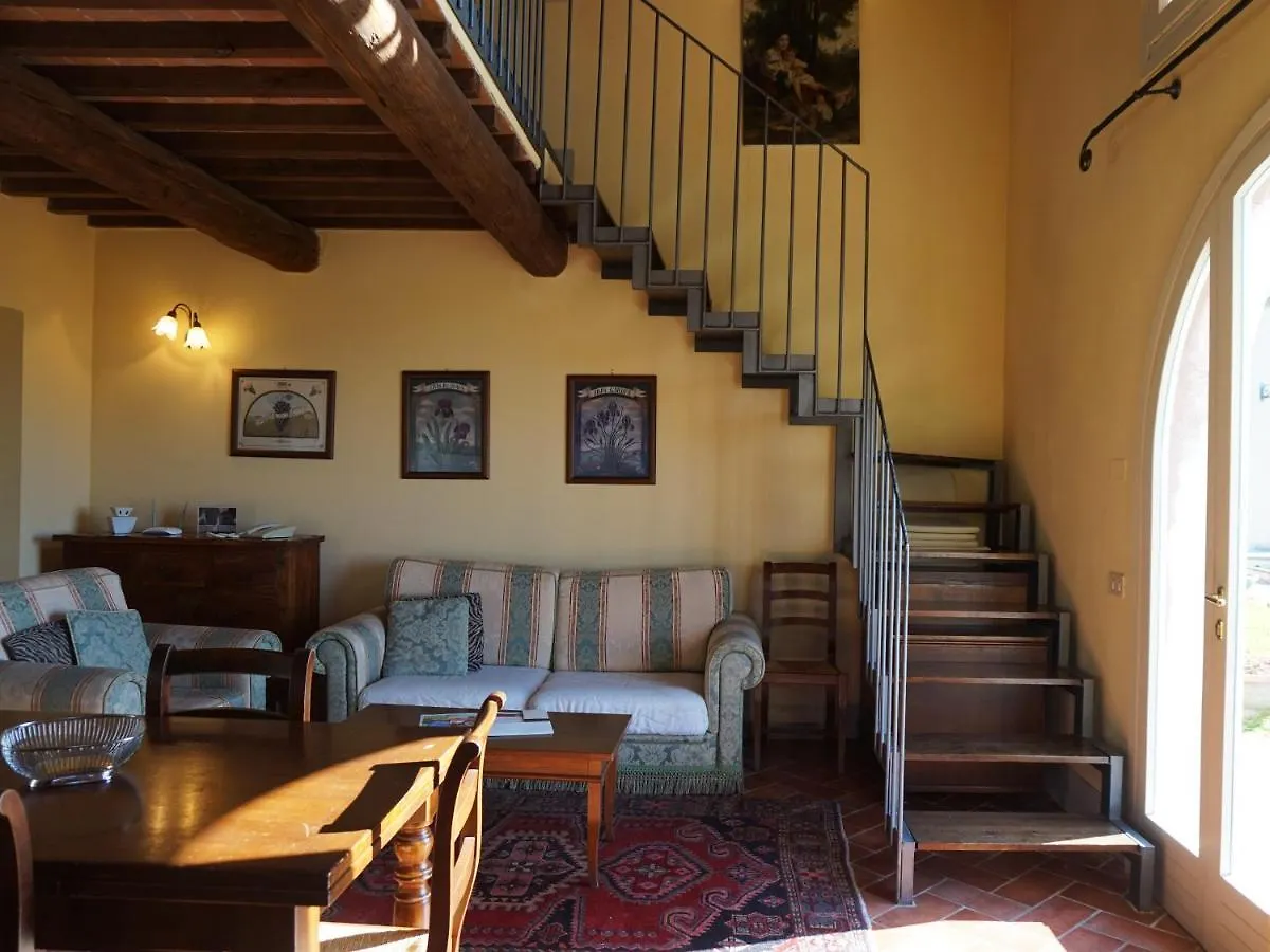 Borgo Colleoli Resort 0*,  Italy